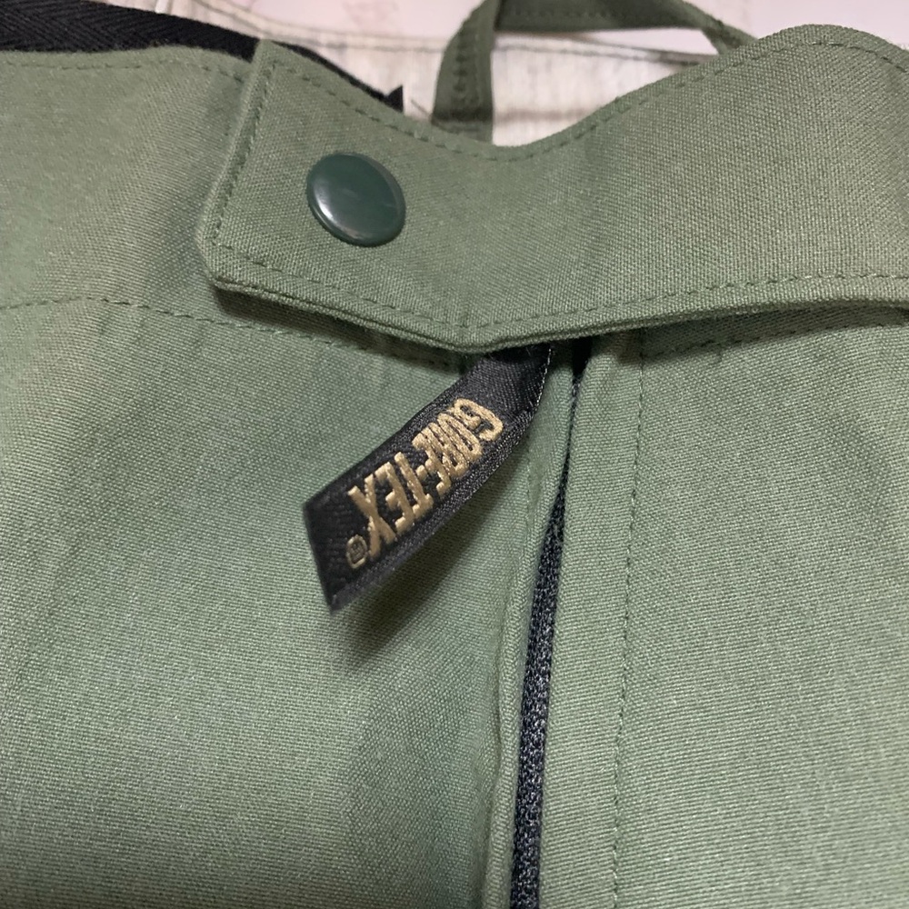 NWOT Military GORE-TEX Olive Cargo Pants Size L - Picture 3 of 8